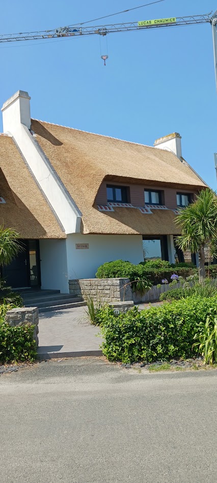 Chaumiere bretonne renovee Pays Bigouden